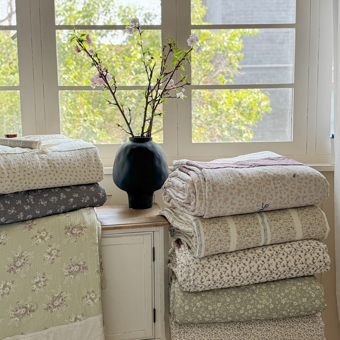 91家纺网 家纺一手货源 找家纺 （总）U被家纺2025新款全棉皱皱纱家居夏凉被四季被春秋被【雅典娜系列】