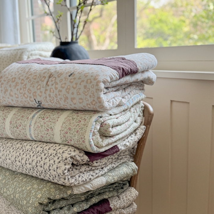 91家纺网 家纺一手货源 找家纺 （总）U被家纺2025新款全棉皱皱纱家居夏凉被四季被春秋被【雅典娜系列】