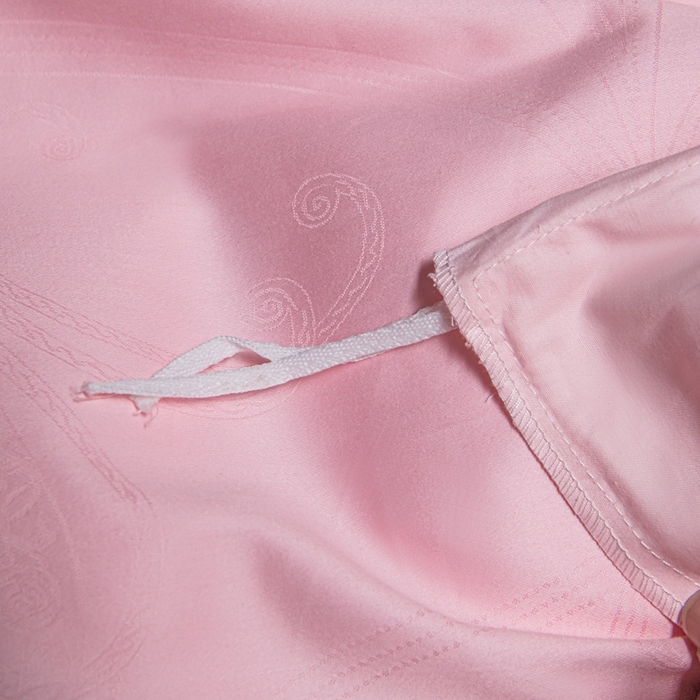 91家纺网 家纺一手货源 找家纺 简约家纺2025新款全棉长绒棉贡缎大提花四件套（礼盒包装款） 雅芙粉玉