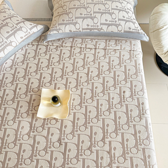 91家纺网 家纺一手货源 找家纺 紫碧螺家纺 2025新款冰感针织空调垫凉席席子 咖色