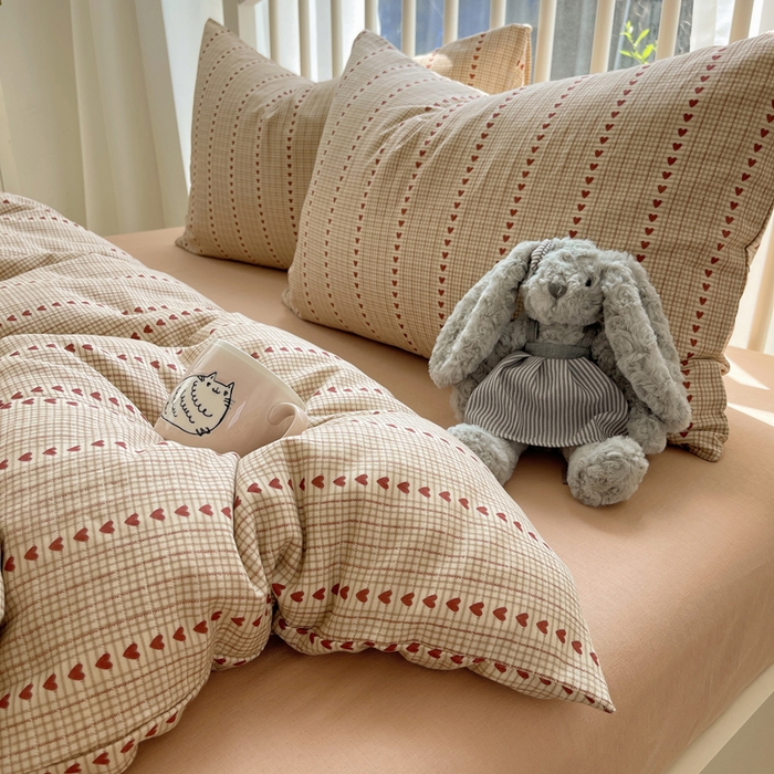 91家纺网 家纺一手货源 找家纺 XIWEN-希文家纺 2025新款A类全棉纯棉有氧双层纱四件套 竖条爱心-咖