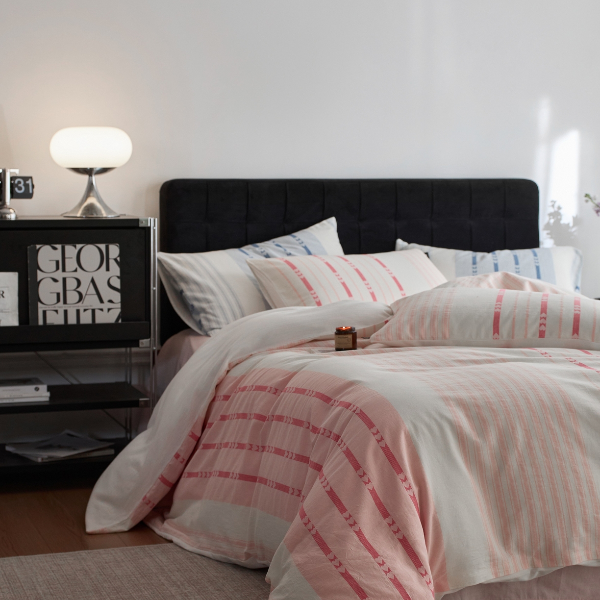 91家纺网 家纺一手货源 找家纺 安莱生活 2025新色织爱心提花条纹系列四件套 甜芯条萌