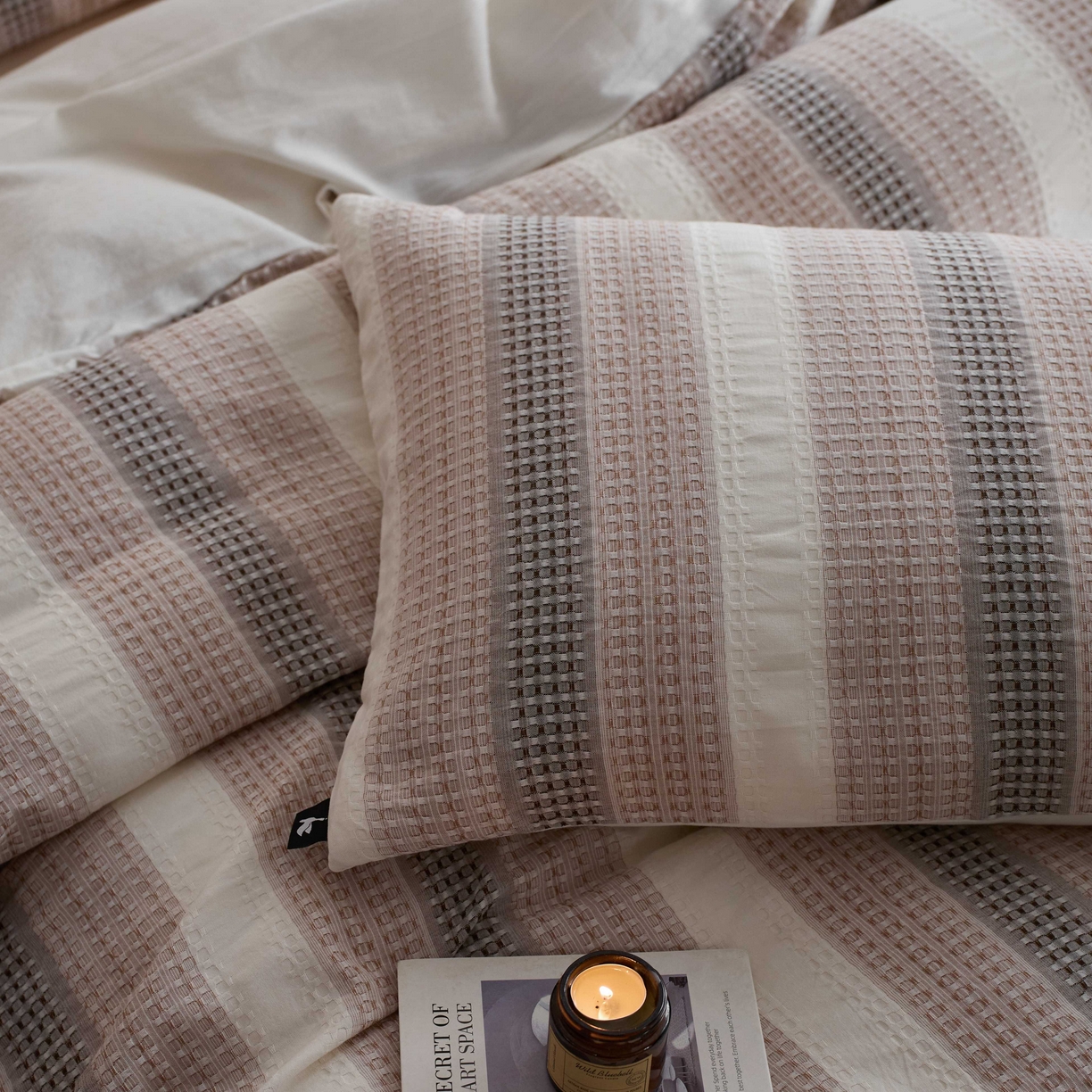 91家纺网 家纺一手货源 找家纺 安莱生活 2025新款渐变华夫格系列四件套 沙丘纹章