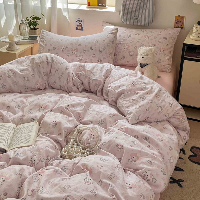 91家纺网 家纺一手货源 找家纺 罗亿家纺 2025新款软绵绵的双拼印花小清新水洗云朵棉四件套（含买家秀场景二） 乐蒂的好朋友