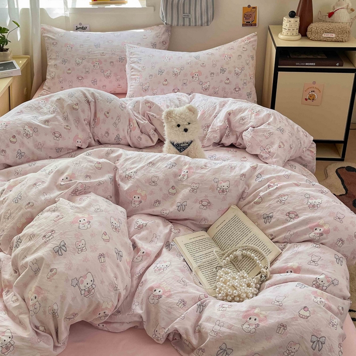 91家纺网 家纺一手货源 找家纺 罗亿家纺 2025新款软绵绵的双拼印花小清新水洗云朵棉四件套（含买家秀场景二） 乐蒂的好朋友