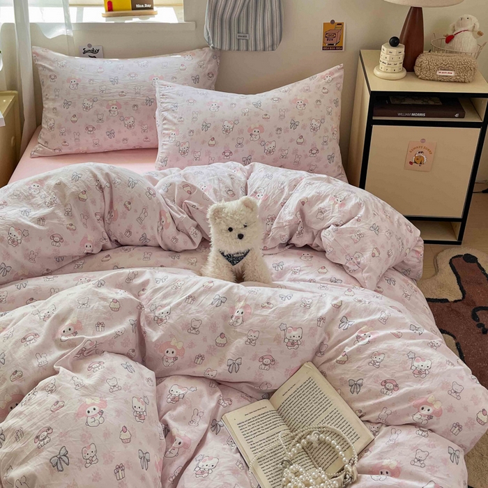 91家纺网 家纺一手货源 找家纺 罗亿家纺 2025新款软绵绵的双拼印花小清新水洗云朵棉四件套（含买家秀场景二） 乐蒂的好朋友