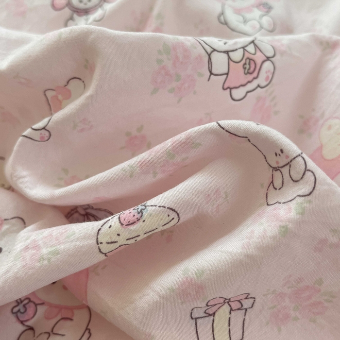 91家纺网 家纺一手货源 找家纺 罗亿家纺 2025新款软绵绵的双拼印花小清新水洗云朵棉四件套（含买家秀场景二） 乐蒂的好朋友