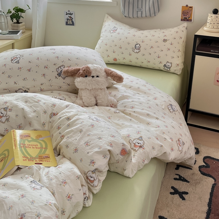 91家纺网 家纺一手货源 找家纺 罗亿家纺 2025新款软绵绵的双拼印花小清新水洗云朵棉四件套（含买家秀场景二） 呼噜小狗