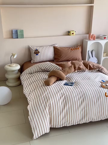 91家纺网 家纺一手货源 找家纺 怡家居 2025新款全棉印加绣夏被夏凉被空调被四件套 熊小萌