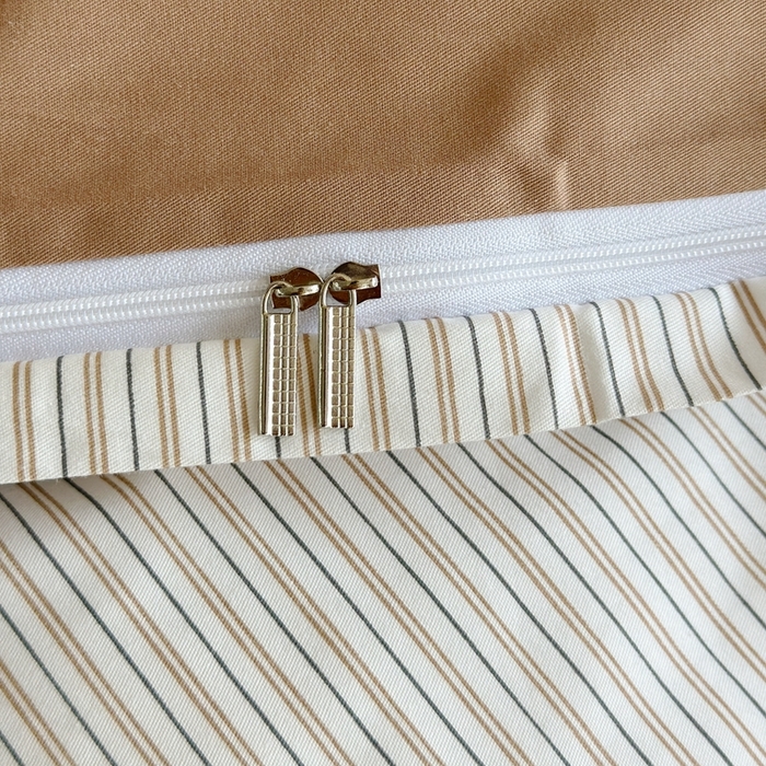 91家纺网 家纺一手货源 找家纺 2025新款全棉印花加绣花四件套 小旺仔