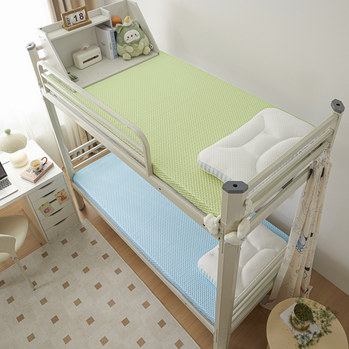 91家纺网 家纺一手货源 找家纺 暖季家纺 2025新款学生宿舍凉席按摩冰感豆豆冰丝席地铺地垫 凉豆豆蓝色