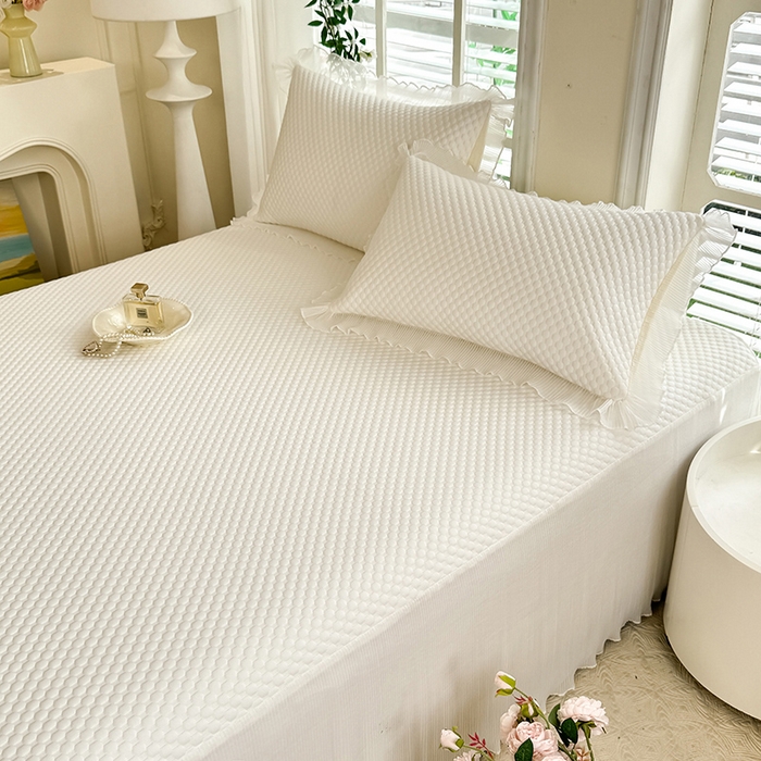 91家纺网 家纺一手货源 找家纺 逸尚阁 2025新款凉豆豆床裙凉席夏被四件套 冰豆豆-珍珠白