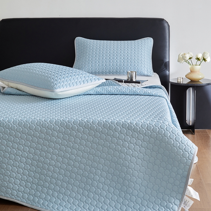 91家纺网 家纺一手货源 找家纺 傲蕾良品 2025新款雪精灵极爽冰丝硅胶凉席 湖水蓝