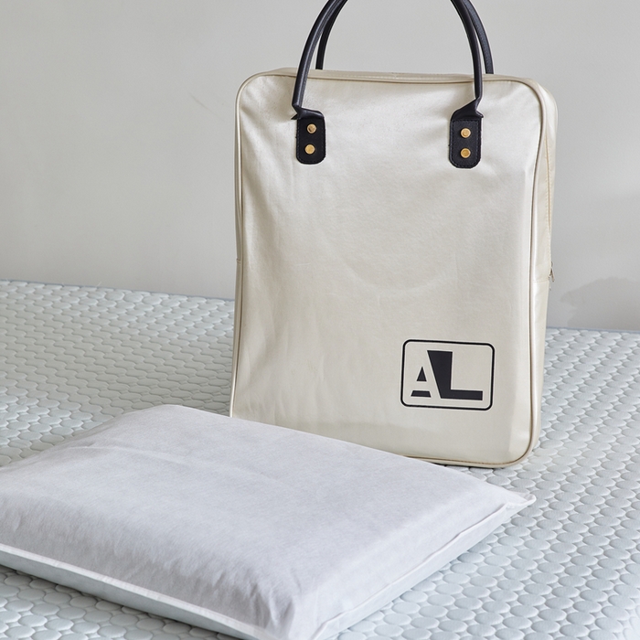 91家纺网 家纺一手货源 找家纺 【即刻冷感持续冰爽】雪精灵™极爽冰丝100% 乙纶硅胶凉席冷感席冰垫PE冰丝席进口高分子软凉席可机洗抗起球A类母婴