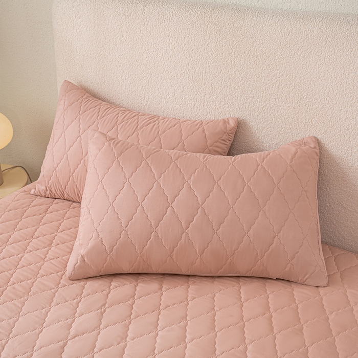 91家纺网 家纺一手货源 找家纺 漫仙阁家纺 2025新款防水夹棉床笠 豆沙粉