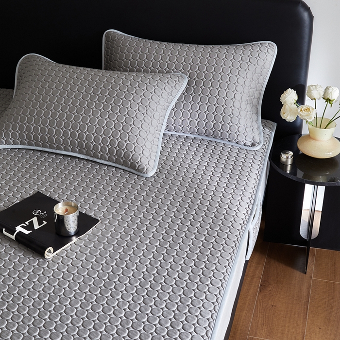 91家纺网 家纺一手货源 找家纺 傲蕾良品 2025新款雪精灵极爽冰丝硅胶凉席 云石灰