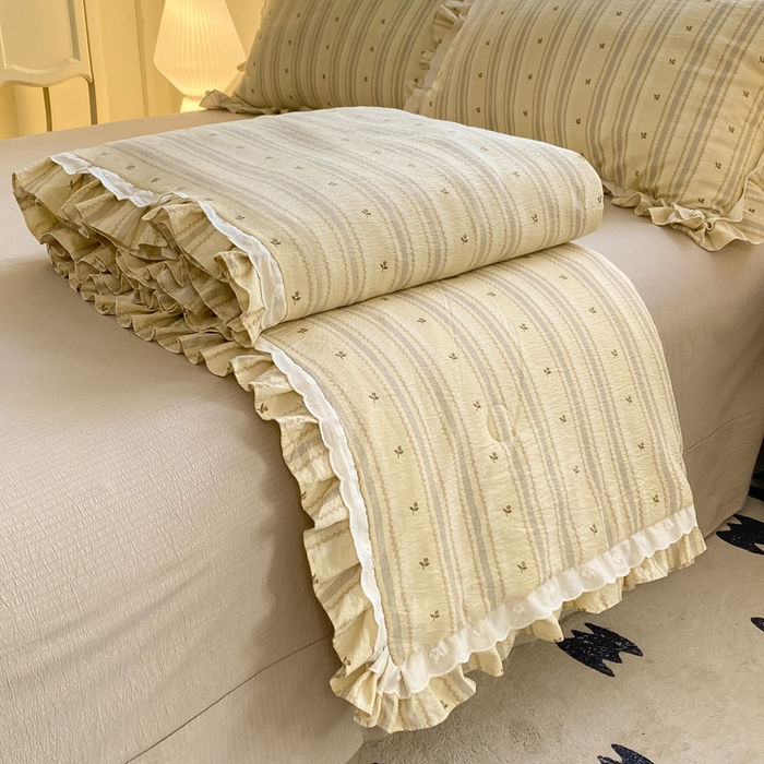 91家纺网 家纺一手货源 找家纺 大麦家纺 2025新款云感双层纱花边夏被四件套 温馨午后