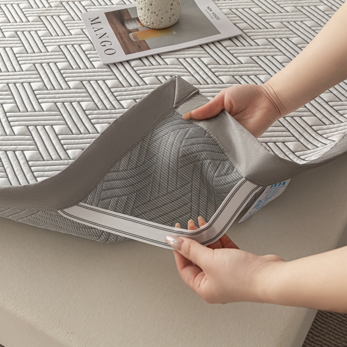 91家纺网 家纺一手货源 找家纺 （总）欧邦 2025新款加厚PE中分子凉感豆豆软席极简系列