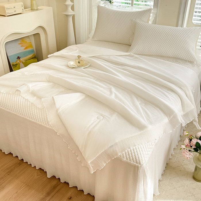 91家纺网 家纺一手货源 找家纺 逸尚阁 2025新款凉豆豆床裙凉席夏被四件套 冰豆豆-珍珠白