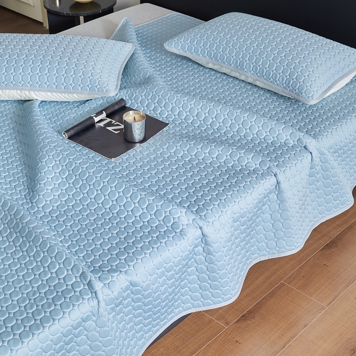 91家纺网 家纺一手货源 找家纺 傲蕾良品 2025新款雪精灵极爽冰丝硅胶凉席 湖水蓝