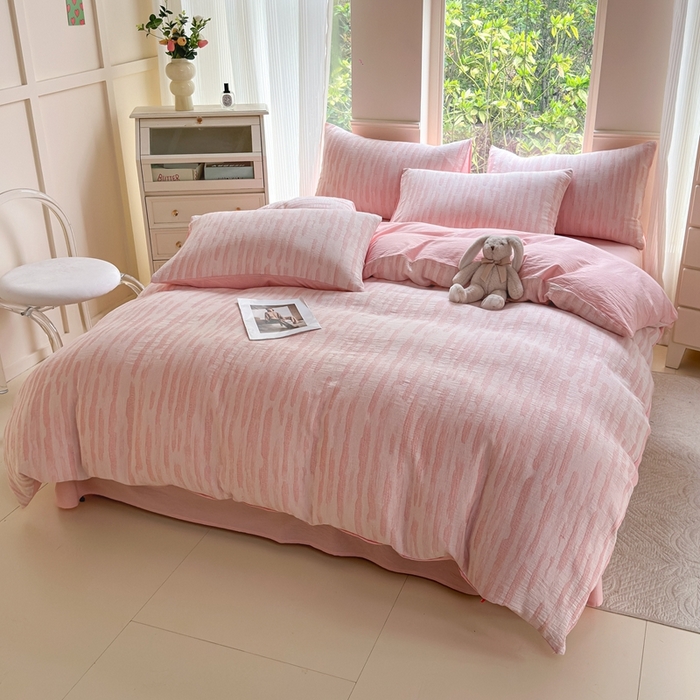 91家纺网 家纺一手货源 找家纺 菡宝 2025新款a类母婴级纯棉全棉纯棉色织三层纱提花系列四件套 艾瑞-粉