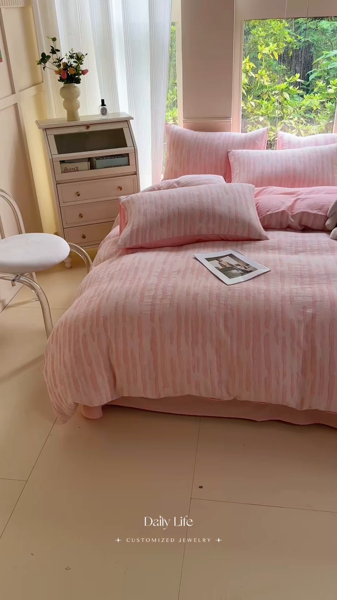 91家纺网 家纺一手货源 找家纺 菡宝 2025新款a类母婴级纯棉全棉纯棉色织三层纱提花系列四件套 艾瑞-粉