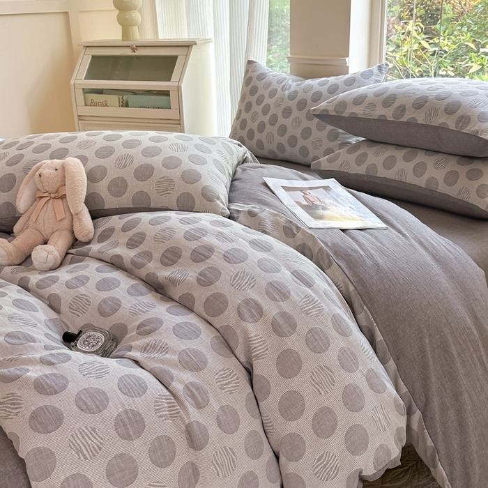 91家纺网 家纺一手货源 找家纺 菡宝 2025新款a类母婴级纯棉全棉纯棉色织三层纱提花系列四件套 波点-灰