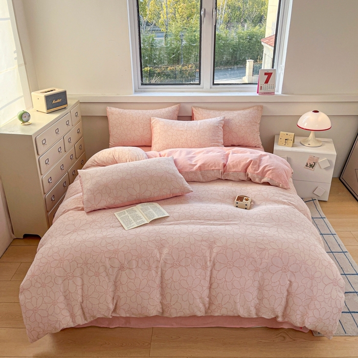 91家纺网 家纺一手货源 找家纺 菡宝 2025新款a类母婴级纯棉全棉纯棉色织三层纱提花系列四件套 洛可可-粉