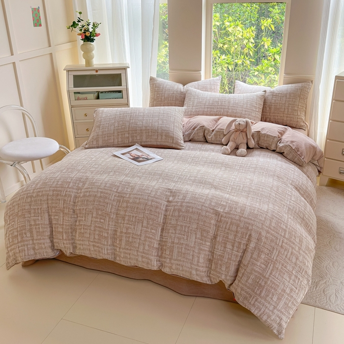 91家纺网 家纺一手货源 找家纺 菡宝 2025新款a类母婴级纯棉全棉纯棉色织三层纱提花系列四件套 米亚-卡其