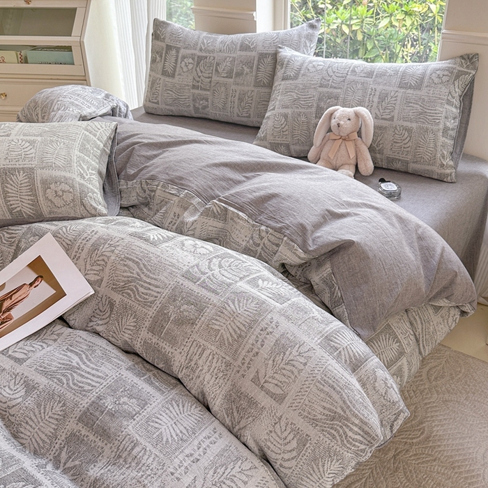 91家纺网 家纺一手货源 找家纺 菡宝 2025新款a类母婴级纯棉全棉纯棉色织三层纱提花系列四件套 叶之美-灰