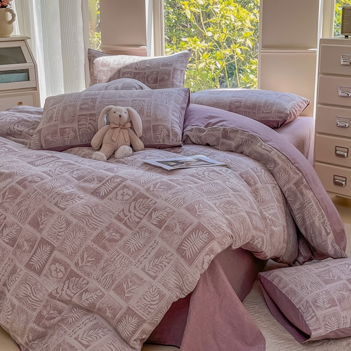 91家纺网 家纺一手货源 找家纺 菡宝 2025新款a类母婴级纯棉全棉纯棉色织三层纱提花系列四件套 叶之美-紫