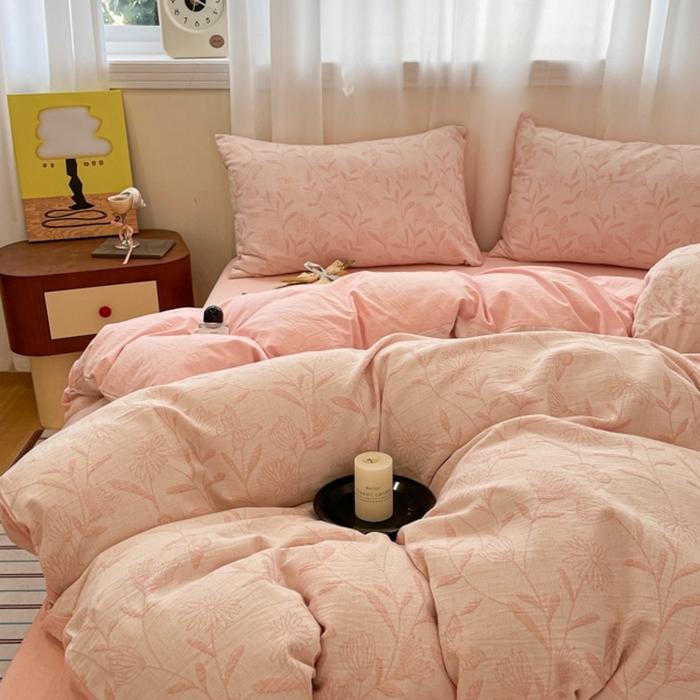 91家纺网 家纺一手货源 找家纺 菡宝 2025新款a类母婴级纯棉全棉纯棉色织三层纱提花系列四件套 韵蝶-粉