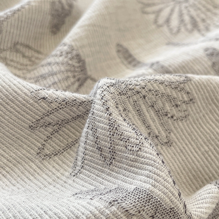 91家纺网 家纺一手货源 找家纺 菡宝 2025新款a类母婴级纯棉全棉纯棉色织三层纱提花系列四件套 韵蝶-灰