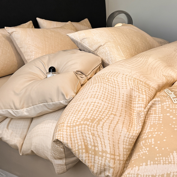 91家纺网 家纺一手货源 找家纺 新方向 2025春夏新款天丝数码印花四件套-凛风逸韵 凛风逸韵香槟