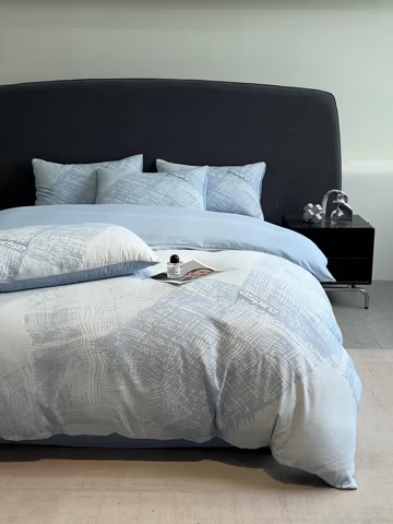 91家纺网 家纺一手货源 找家纺 新方向 2025春夏新款天丝数码印花四件套-凛风逸韵 凛风逸韵以太蓝