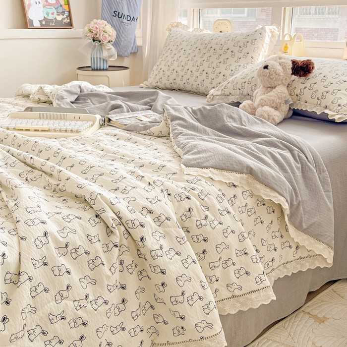 91家纺网 家纺一手货源 找家纺 2025新款云感皱皱纱全棉花边款夏被四件套