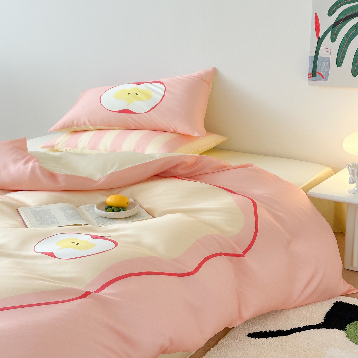 91家纺网 家纺一手货源 找家纺 （总）西西家居 2025春夏新款数码兰精天丝套件好运苹果