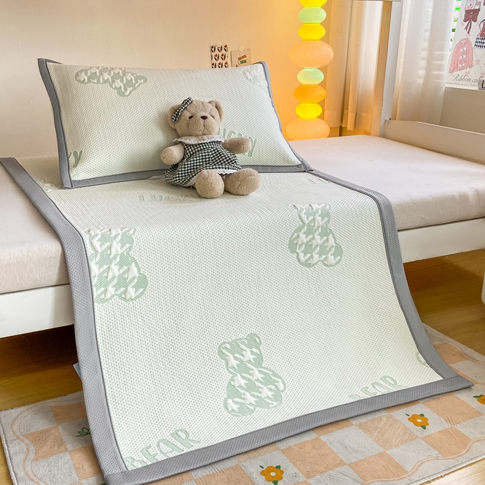 91家纺网 家纺一手货源 找家纺 耐思2025a类冰豆豆提花凉席学生款潮牌熊系列 潮牌態-浅緑