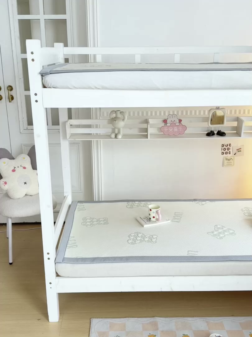 91家纺网 家纺一手货源 找家纺 耐思2025a类冰豆豆提花凉席学生款潮牌熊系列 潮牌態-浅棕