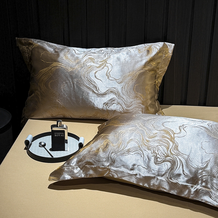 91家纺网 家纺一手货源 找家纺 七夜居 2025新款直播爆款欧式轻奢贡缎提花磨毛四件套 流金溢彩