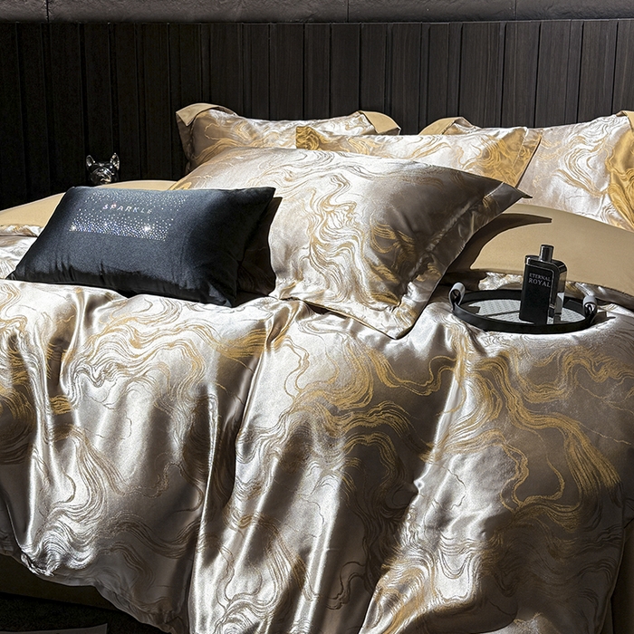 91家纺网 家纺一手货源 找家纺 七夜居 2025新款直播爆款欧式轻奢贡缎提花磨毛四件套 流金溢彩