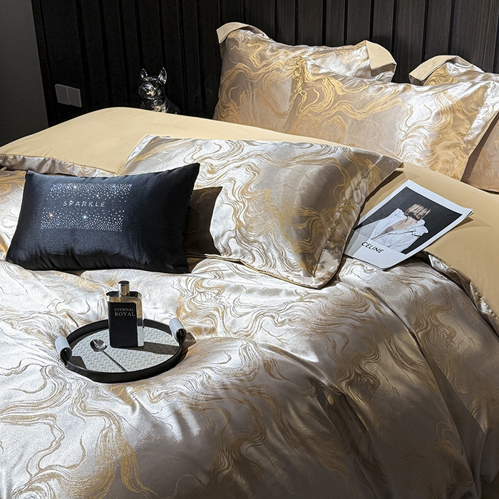 91家纺网 家纺一手货源 找家纺 七夜居 2025新款直播爆款欧式轻奢贡缎提花磨毛四件套 流金溢彩