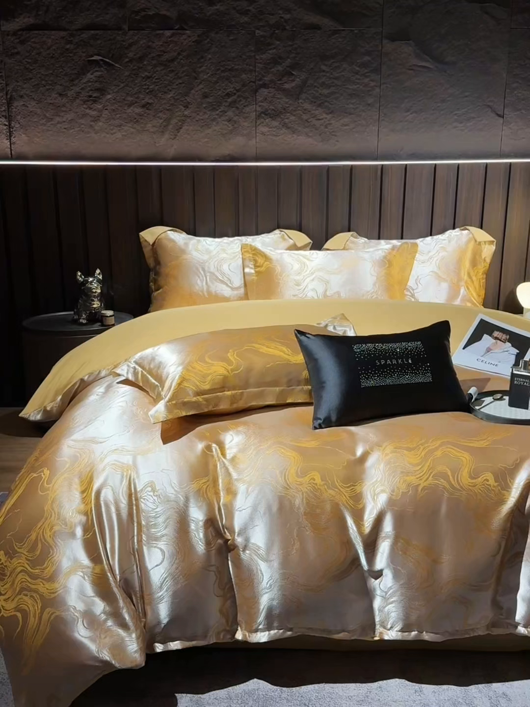 91家纺网 家纺一手货源 找家纺 七夜居 2025新款直播爆款欧式轻奢贡缎提花磨毛四件套 流金溢彩