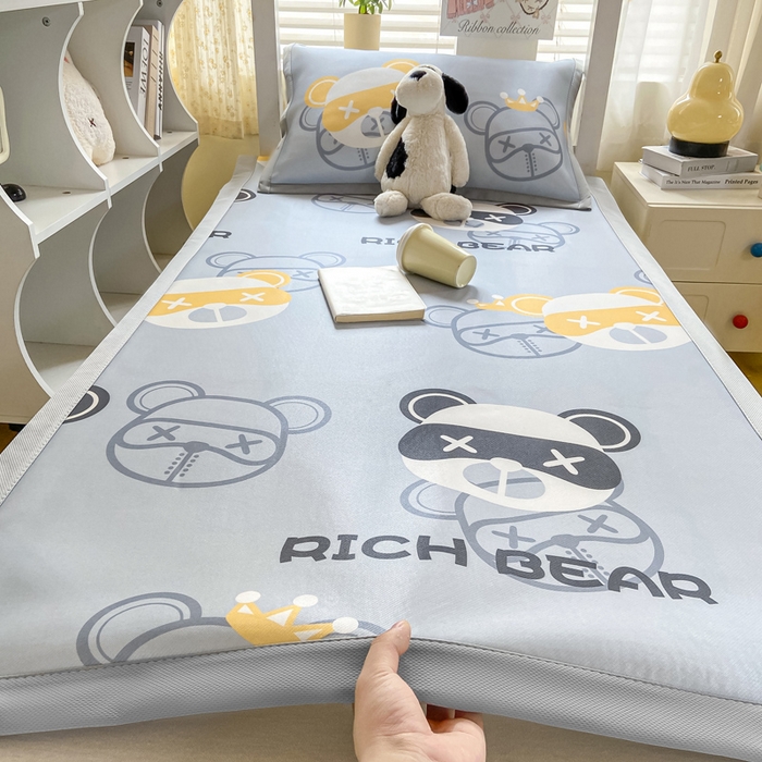 91家纺网 家纺一手货源 找家纺 （总）耐思家纺 2025春夏新款A类冰丝印花凉席空调席学生系列