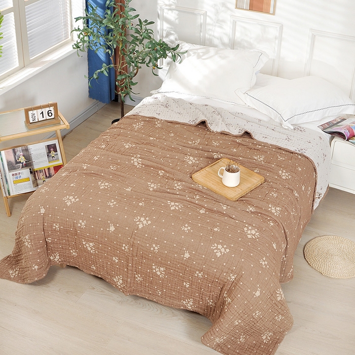 91家纺网 家纺一手货源 找家纺 萌飞 2025春夏新款全棉纯棉超柔四层泡纱布毛巾被 春萌