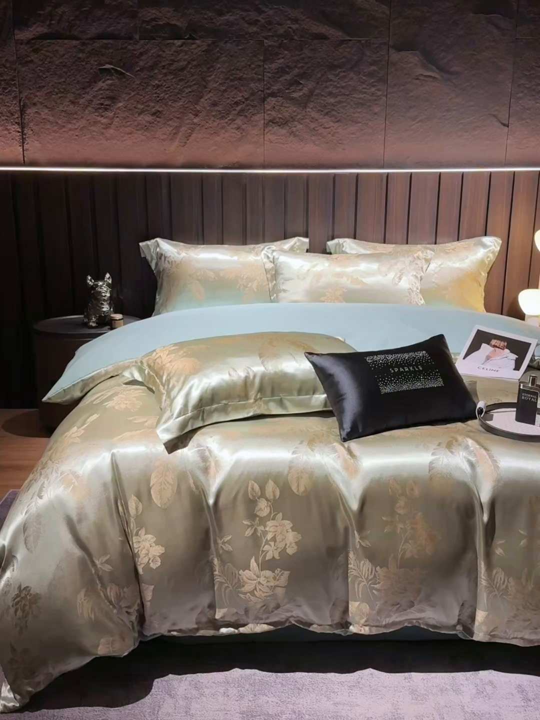 91家纺网 家纺一手货源 找家纺 七夜居 2025新款直播爆款欧式轻奢贡缎提花磨毛四件套 迷恋风情