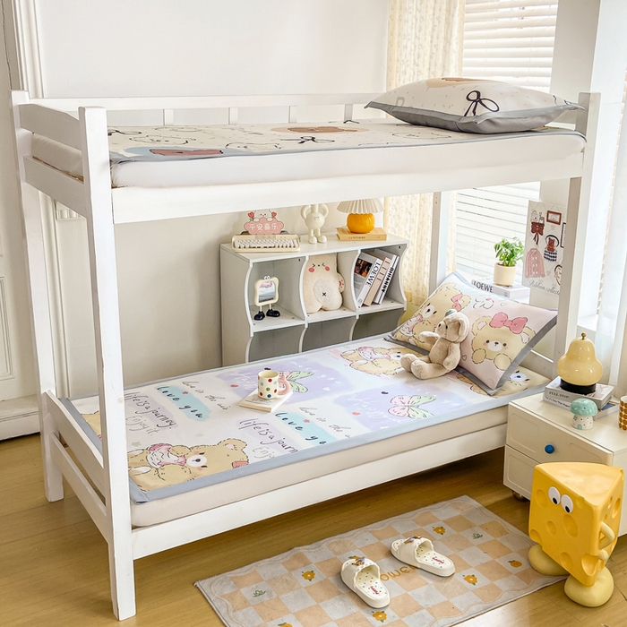 91家纺网 家纺一手货源 找家纺 耐思家纺 2025春夏新款A类冰丝印花凉席空调席学生系列 蝴蝶態