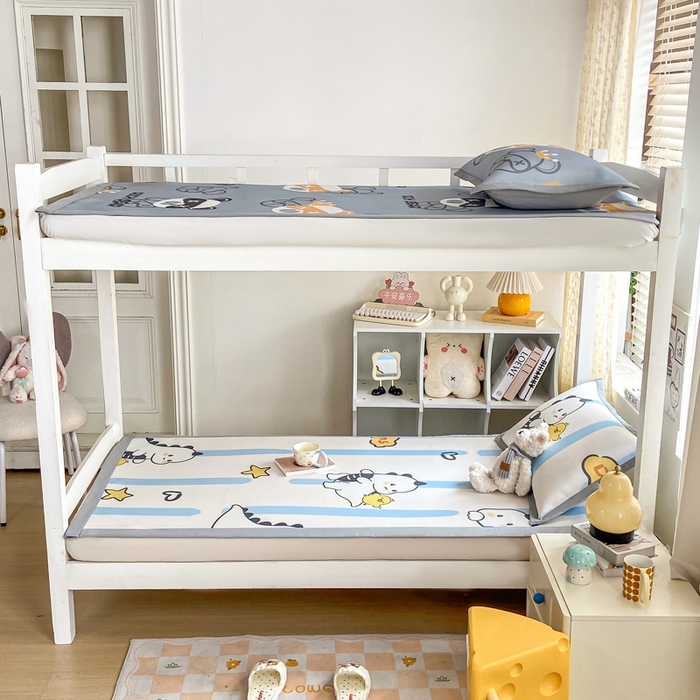 91家纺网 家纺一手货源 找家纺 耐思家纺 2025春夏新款A类冰丝印花凉席空调席学生系列 龙宝