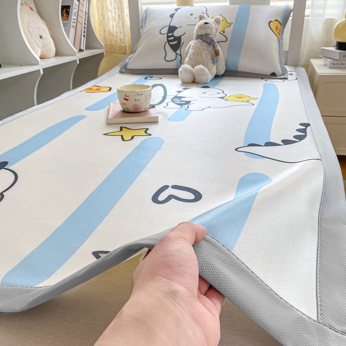 91家纺网 家纺一手货源 找家纺 耐思家纺 2025春夏新款A类冰丝印花凉席空调席学生系列 龙宝