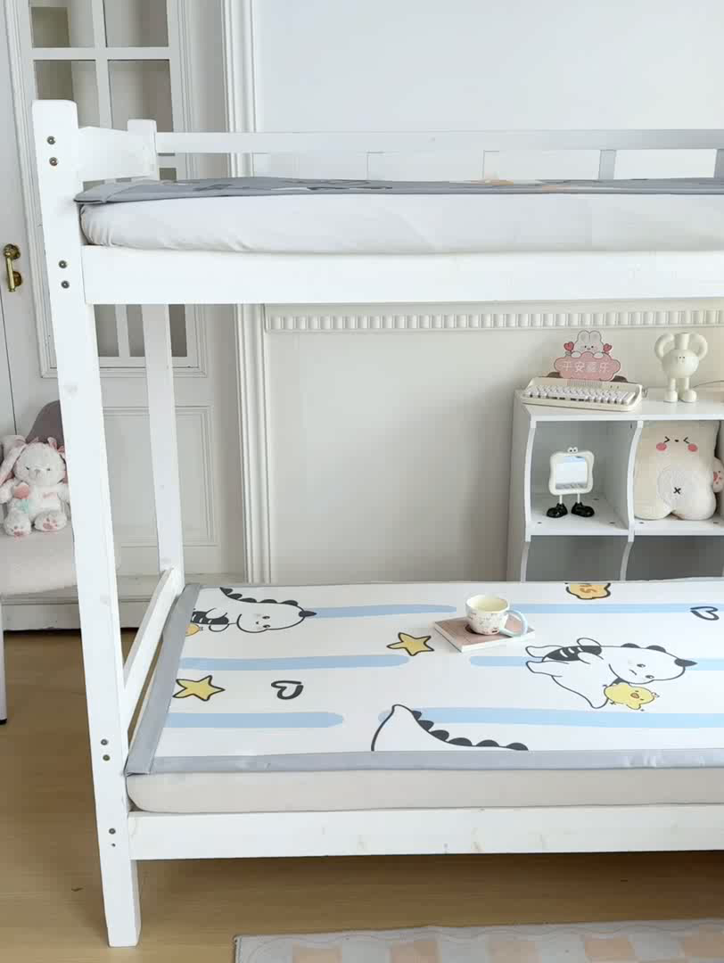 91家纺网 家纺一手货源 找家纺 耐思家纺 2025春夏新款A类冰丝印花凉席空调席学生系列 龙宝